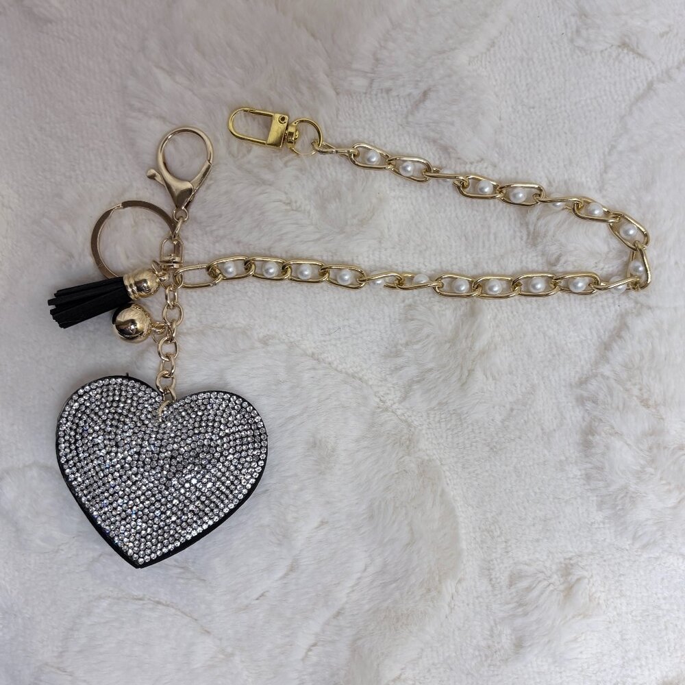 Black Heart Pearl Chain Bag Charm